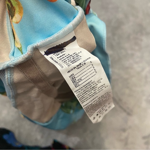 New! Leonisa BIO-PET Technology Gentle Abdominal Control Swimsuit 27662 - Picture 9 of 11